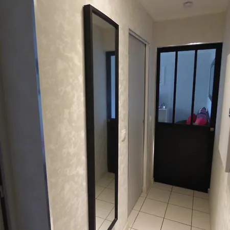 Le Vip Cabourg,200m De La Et De La Promenade Marcel Proust,600m Du Centre, Agreable F2 En Rez De Jardin