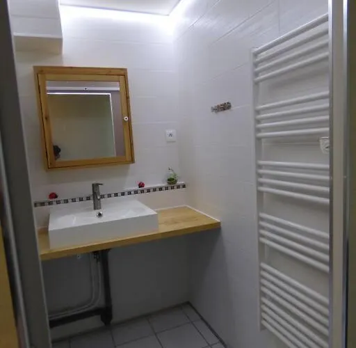 Le Vip Cabourg: Seaside Garden Retreat Near Proust Promenade * Cabourg