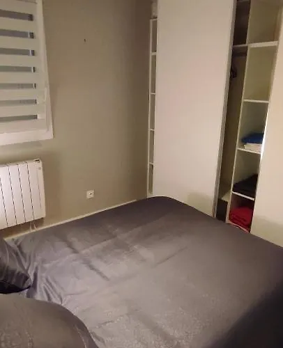 Apartment Le Vip Cabourg: Seaside Garden Retreat Near Proust Promenade