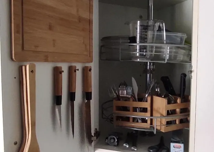 Apartment Le Vip Cabourg: Seaside Garden Retreat Near Proust Promenade *